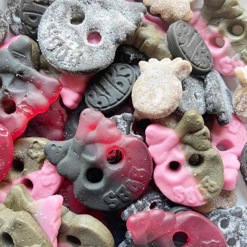 BUBS sweet and sour candy mix, a vegan Swedish lösgodis assortment.

